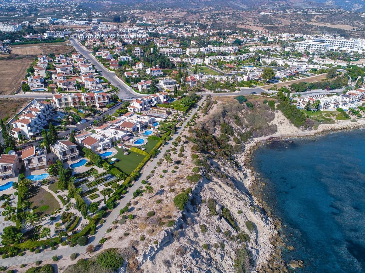 Tequila Sunrise By Ezoria Villas Coral Bay Exterior foto
